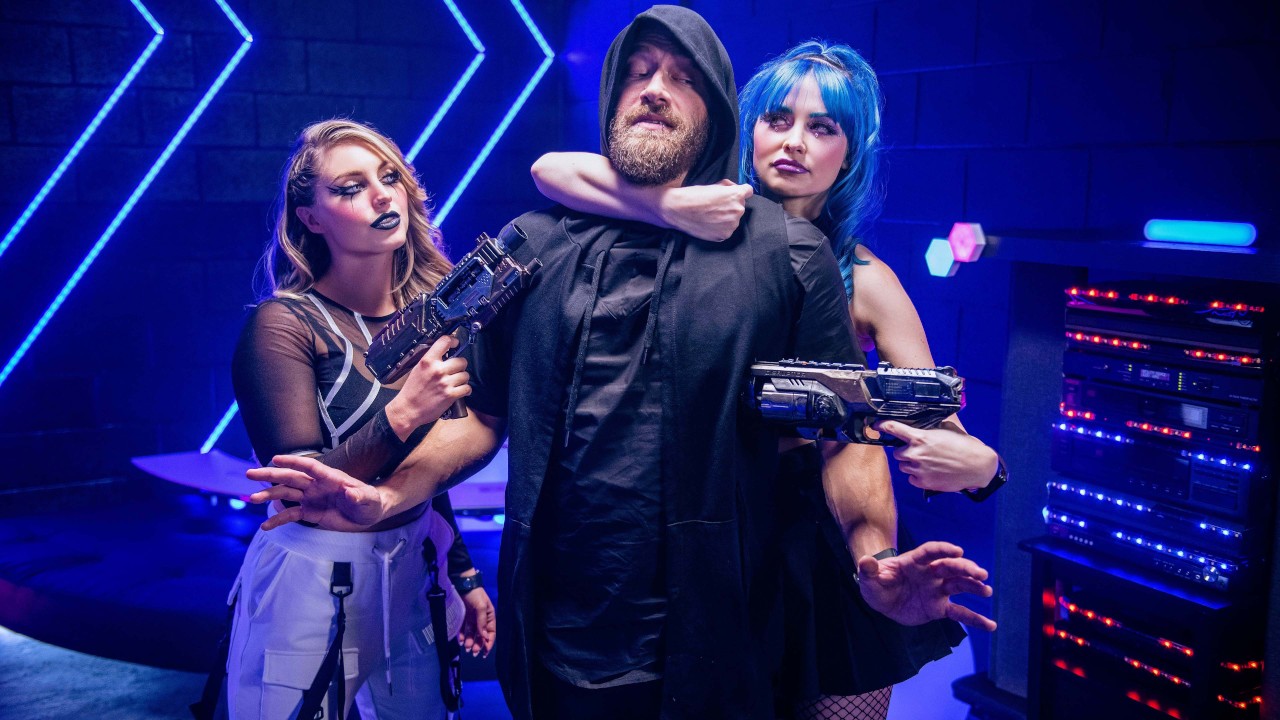 Сисястые  телочки разминаются кунилингусом