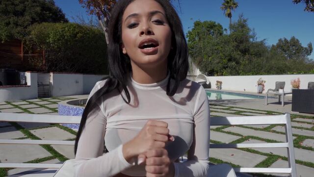 Мастурбация от  Алии, Алия Хадид (Aaliyah Hadid)