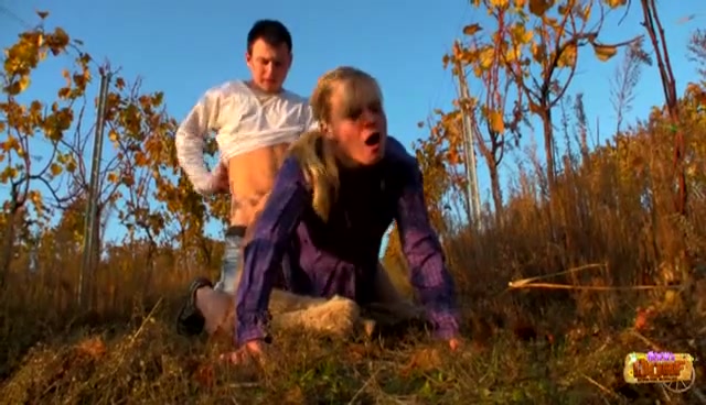 Уличные шалавки-16