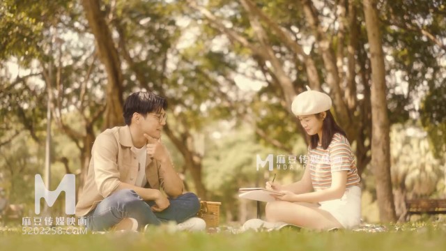 Азиатская любовь, красотку шпилит приятель