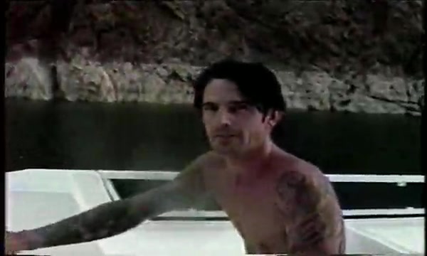 Частное видео Памелла Андерсон (Pamela Anderson) и Томми Ли (Tommy Lee).