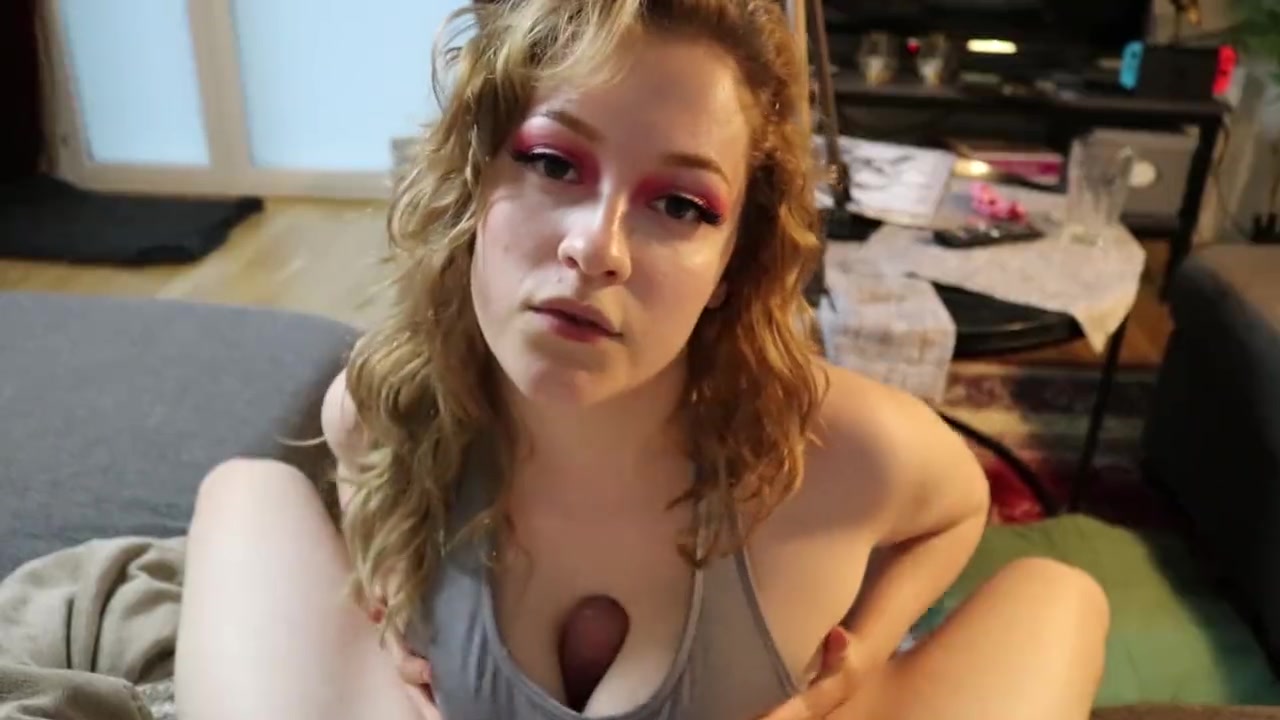 Ее сиськи трахнули меня за 2 минуты