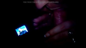 Русский минет блондинки под телик