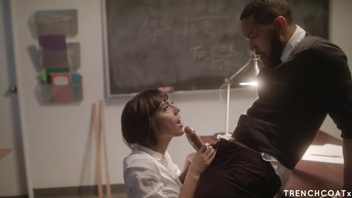 Чернокожий большой хуй пердолил порно-сучку Саммер Дэй (Summer Day)